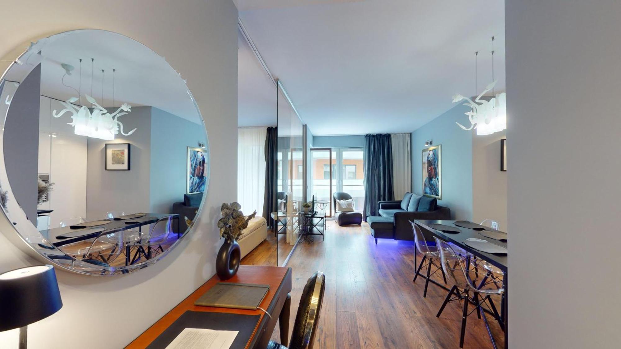 Dmowskiego 1b Wielka Wyspa 900 Steps To Market Apartment *